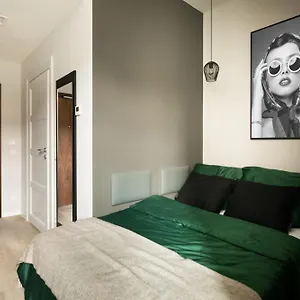  Aparthotel Milestone Center Urban Living